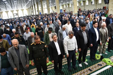 تصاویر/ اقامه نماز جمعه شهر خوی