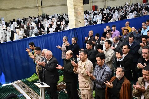 تصاویر/ اقامه نماز جمعه شهر خوی