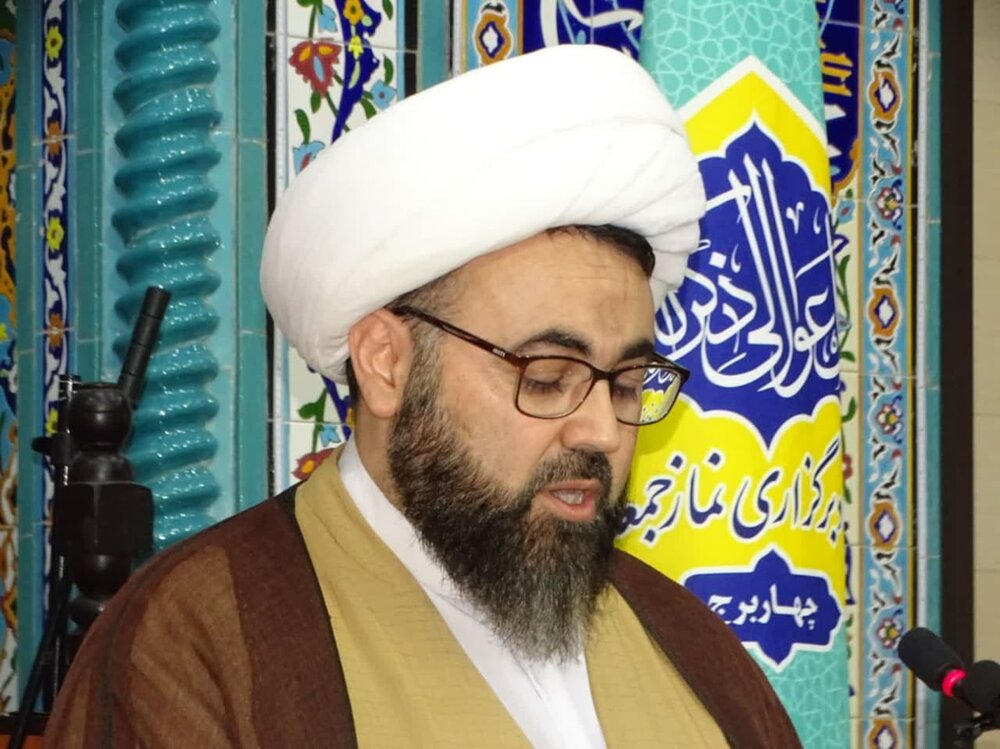 امت اسلامی مراقب حرکت‌های تفرقه‌افکنانه دشمنان باشد