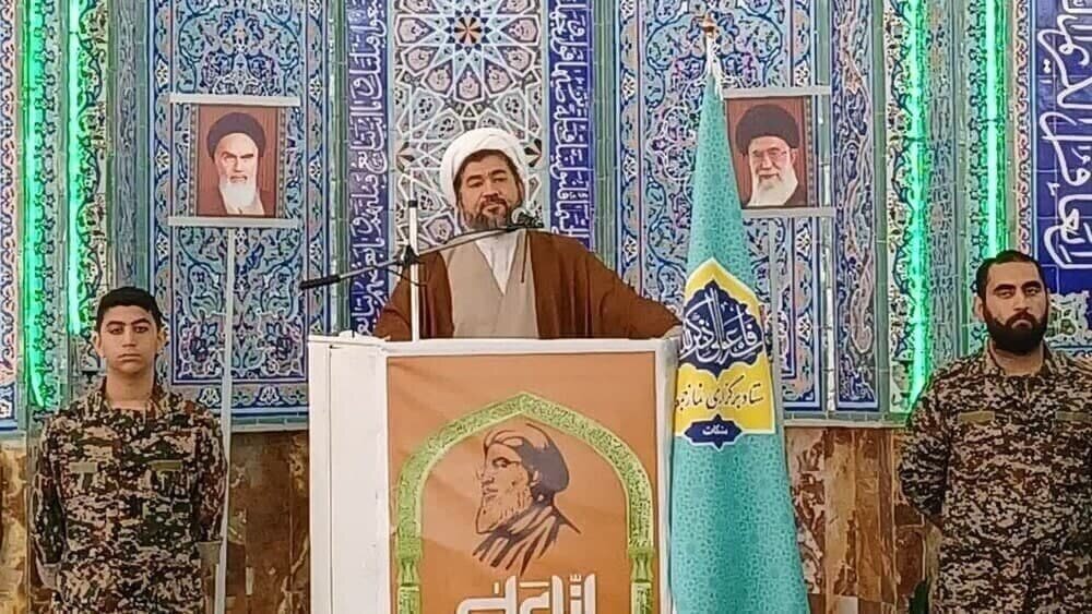 کارگران ارمغان‌آوران عزت، شرف و قدرت برای جامعه هستند