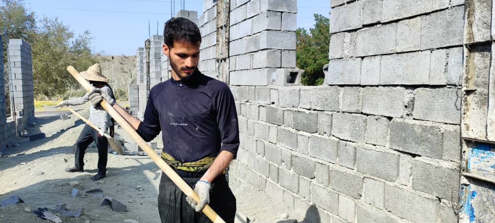 فعالیت گروه جهادی مدرسه علمیه امیرالمؤمنین (ع) سندرک، ساخت بیت الزهرا