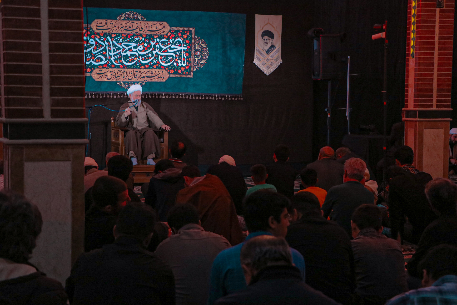 تصاویر/ مراسم عزاداری امام صادق علیه السلام در مدرسه علمیه آیت الله بهاری
