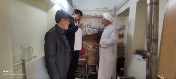 بازدید معاون اداری مالی حوزه علمیه اصفهان از مدرسه علمیه صدر بازار+ عکس