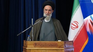 خدمت به خانواده شهدا، فرصتی برای تقرب الهی است