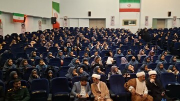 تصاویر/ برگزاری محفل شهدایی در آشتیان