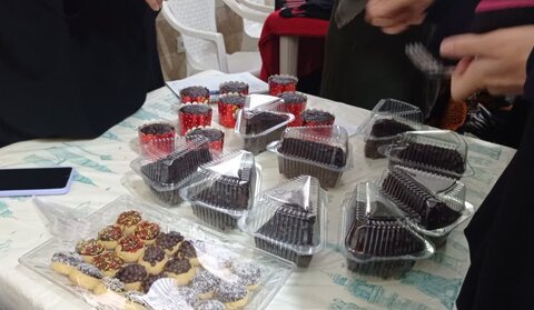 تصاویر/ نمایشگاه عرضه کالا در مدرسه علمیه الزهرا(س) بوشهر