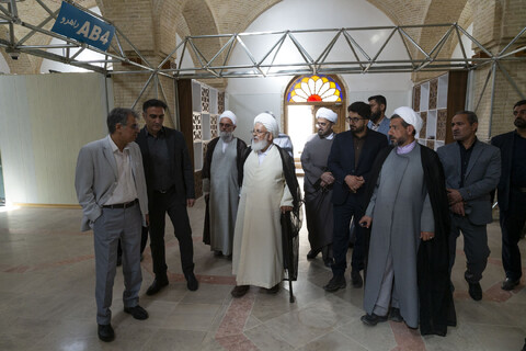 بازدید امام جمعه یزد از شرکت های دانش بنیان مستقر در پارک علم و فناوری یزد