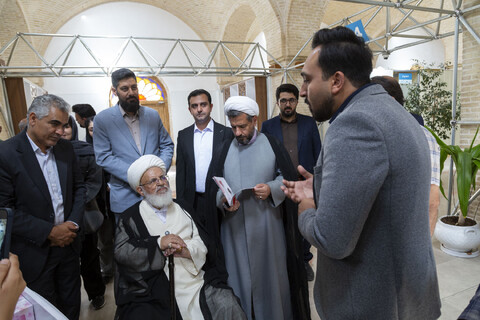 بازدید امام جمعه یزد از شرکت های دانش بنیان مستقر در پارک علم و فناوری یزد