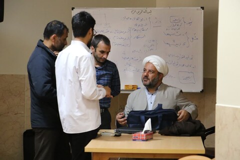 تصاویر| کارگاه توانمند سازی شوراهای جذب حوزه علمیه اصفهان