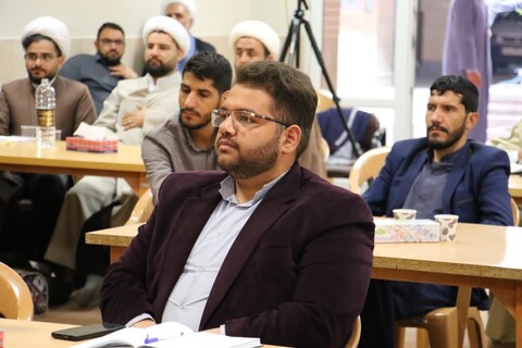 تصاویر| کارگاه توانمند سازی شوراهای جذب حوزه علمیه اصفهان
