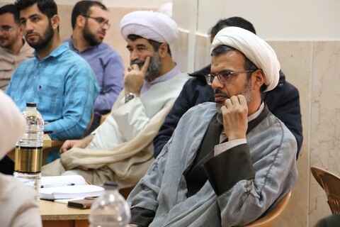 تصاویر| کارگاه توانمند سازی شوراهای جذب حوزه علمیه اصفهان