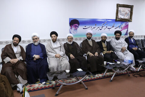 تصاویر / گردهمایی ائمه جمعه استان قزوین در شهر ارداق برگزار شد