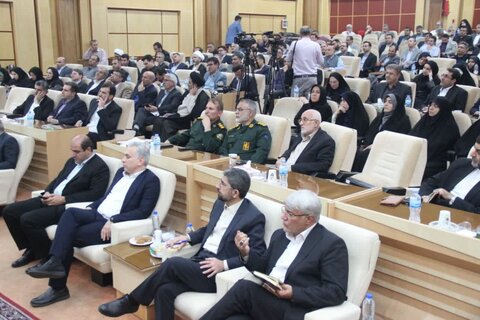 تصاویر / جلسه شورای اداری استان قزوین با حضور معاون رئیس جمهور در امور استخدامی کشور