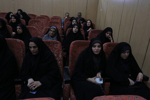 تصاویر / آیین  تکزیم و معارفه رئیس دفتر نماینده ولی فقیه بنیاد شهید در منطقه  پنج کشور در اصفهان