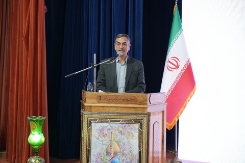 تصاویر / آیین  تکزیم و معارفه رئیس دفتر نماینده ولی فقیه بنیاد شهید در منطقه  پنج کشور در اصفهان