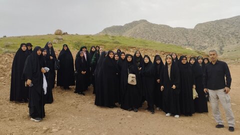 تصاویر/حضور طلاب مدرسه علمیه الهیه ساوه در اردوی دو روزه راهیان نور بازی دراز