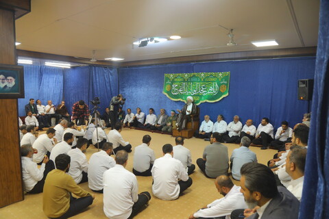 تصاویر / دیدار جمعی از خادمان حرم مطهر امام رضا (ع) با آیت الله فقیهی