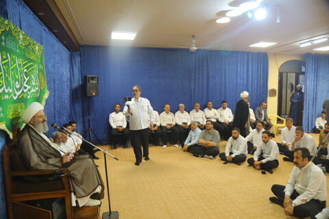 تصاویر / دیدار جمعی از خادمان حرم مطهر امام رضا (ع) با آیت الله فقیهی