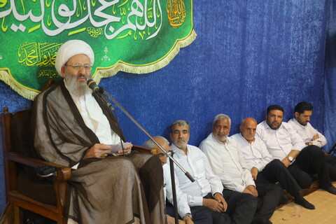 تصاویر / دیدار جمعی از خادمان حرم مطهر امام رضا (ع) با آیت الله فقیهی