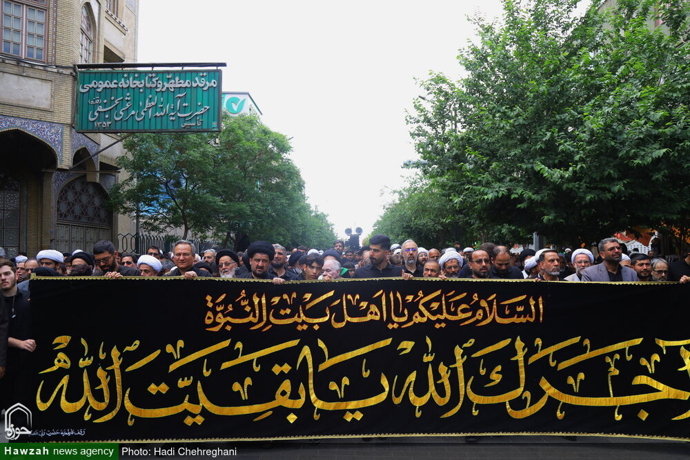 Picha / Mkusanyiko wa waombolezaji katika kuadhimisha siku aliyo uwawa kishahidi Imam Ja'far Sadiq (a.s), huku akihudhuria Ayatollah al-Udhma Wahid Khorasani