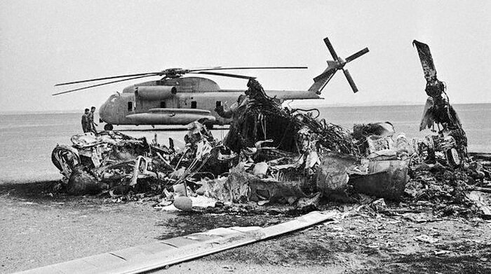 خدای آنها قوی‌تر از هلیکوپترهای ما بود ...