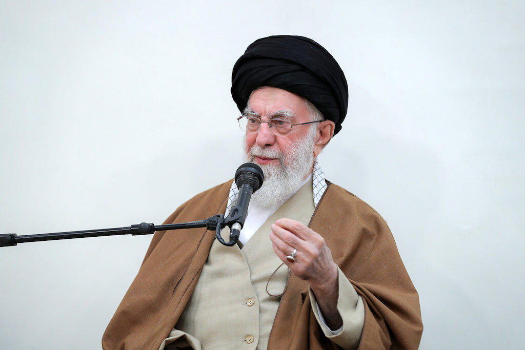Steadfastness & logical reasoning, the lesson and approach of infallible Imams