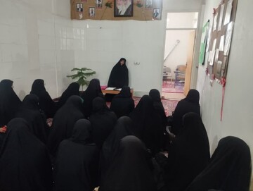 اخلاق؛ اولویت اصلی طلاب در مسیر پیام‌رسانی قرآن و عترت