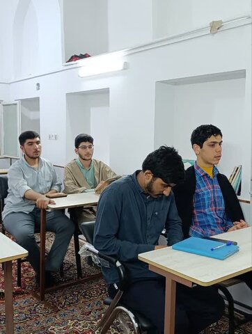 تصاویر/ نشست کانون‌های علمی مدارس علمیه منطقه کاشان