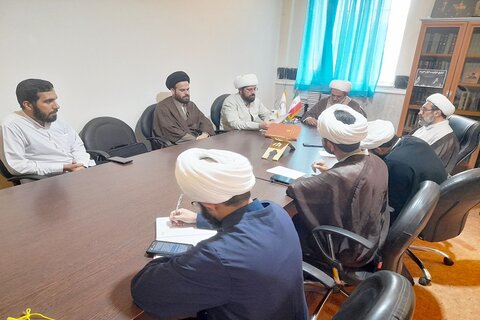 تصاویر/ جلسه تخصصی کارگروه جذب و پذیرش طلاب جدید الورود کرمانشاه