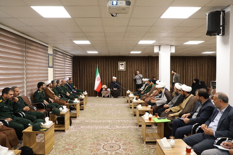 تصاویر / دیدار فرمانده و مسئولین نهاد نمایندگی مقام معظم رهبری در سپاه بیت المقدس