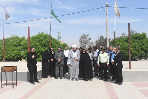 تصاویر| ادای احترام امام جمعه و مسولان سروستان از شهدای خدمت و شهدای دفاع مقدس