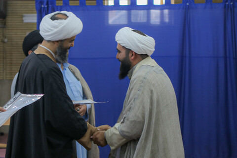 تصاویر/تقدیر و تجلیل از مبلغین در حال تحصیل حضوری مدرسه علمیه آیت الله آخوند همدان