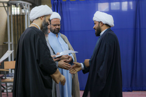 تصاویر/تقدیر و تجلیل از مبلغین در حال تحصیل حضوری مدرسه علمیه آیت الله آخوند همدان