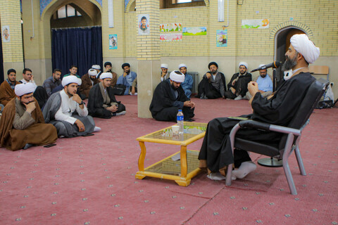 تصاویر/تقدیر و تجلیل از مبلغین در حال تحصیل حضوری مدرسه علمیه آیت الله آخوند همدان