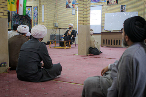 تصاویر/تقدیر و تجلیل از مبلغین در حال تحصیل حضوری مدرسه علمیه آیت الله آخوند همدان