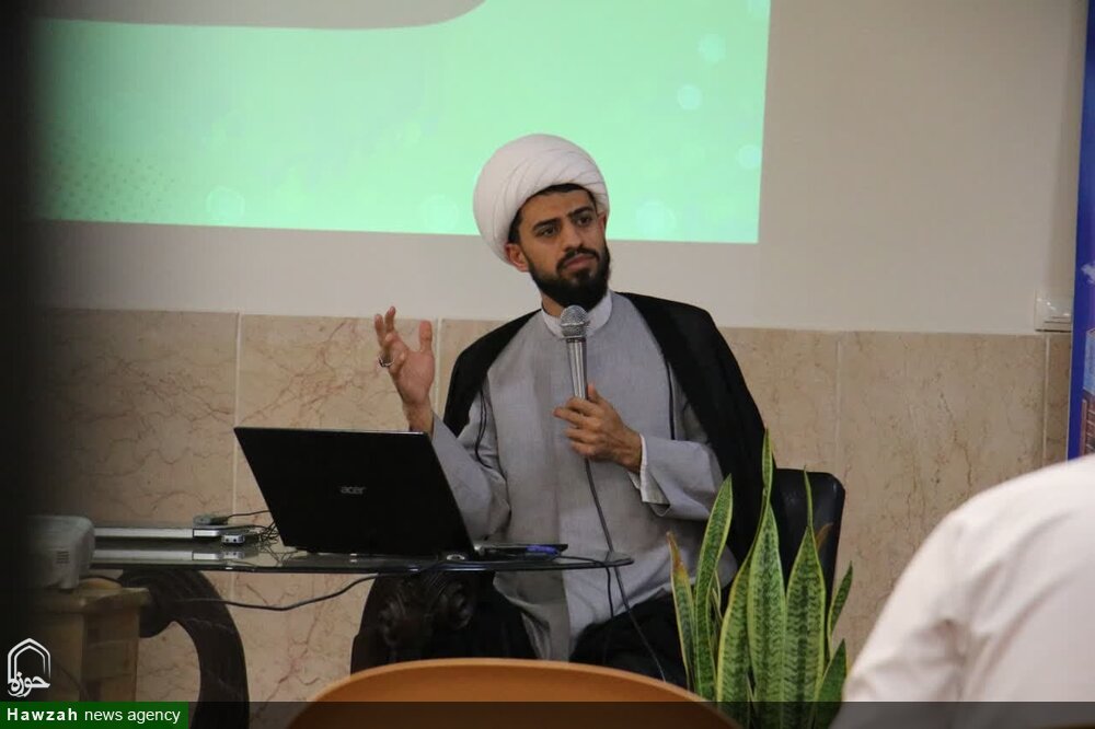 برگزاری کارگاه توانمندسازی شوراهای جذب مدارس علمیه استان اصفهان+ عکس