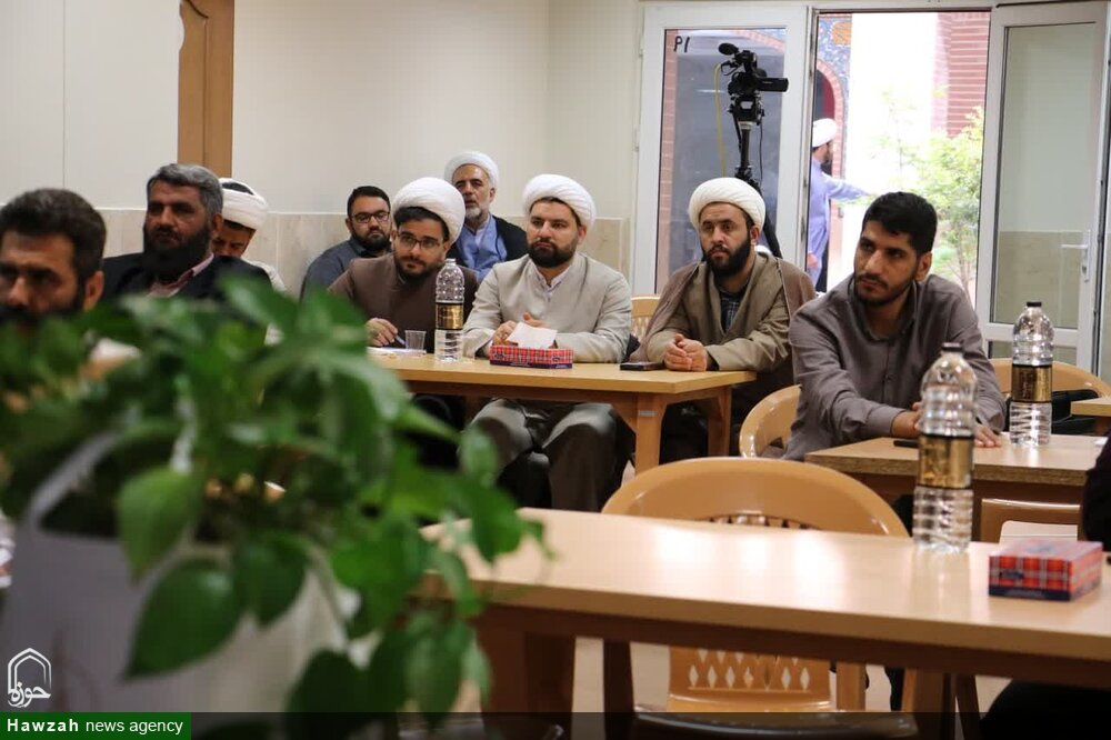 برگزاری کارگاه توانمندسازی شوراهای جذب مدارس علمیه استان اصفهان+ عکس