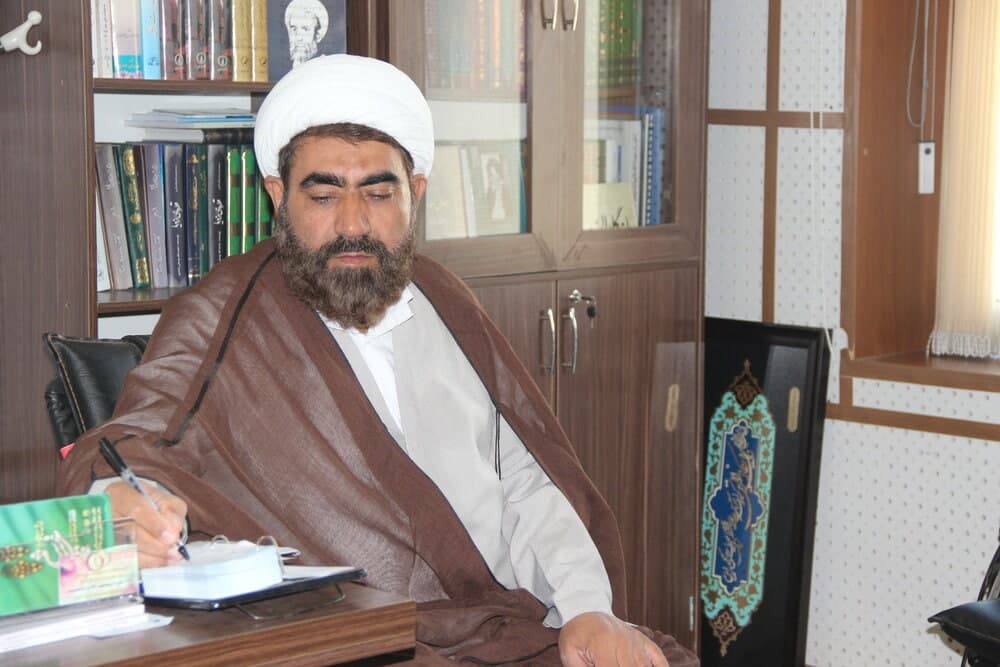 پیام تسلیت مدیر حوزه علمیه استان قزوین در پی حادثه انفجار بندر شهید رجایی بندرعباس 