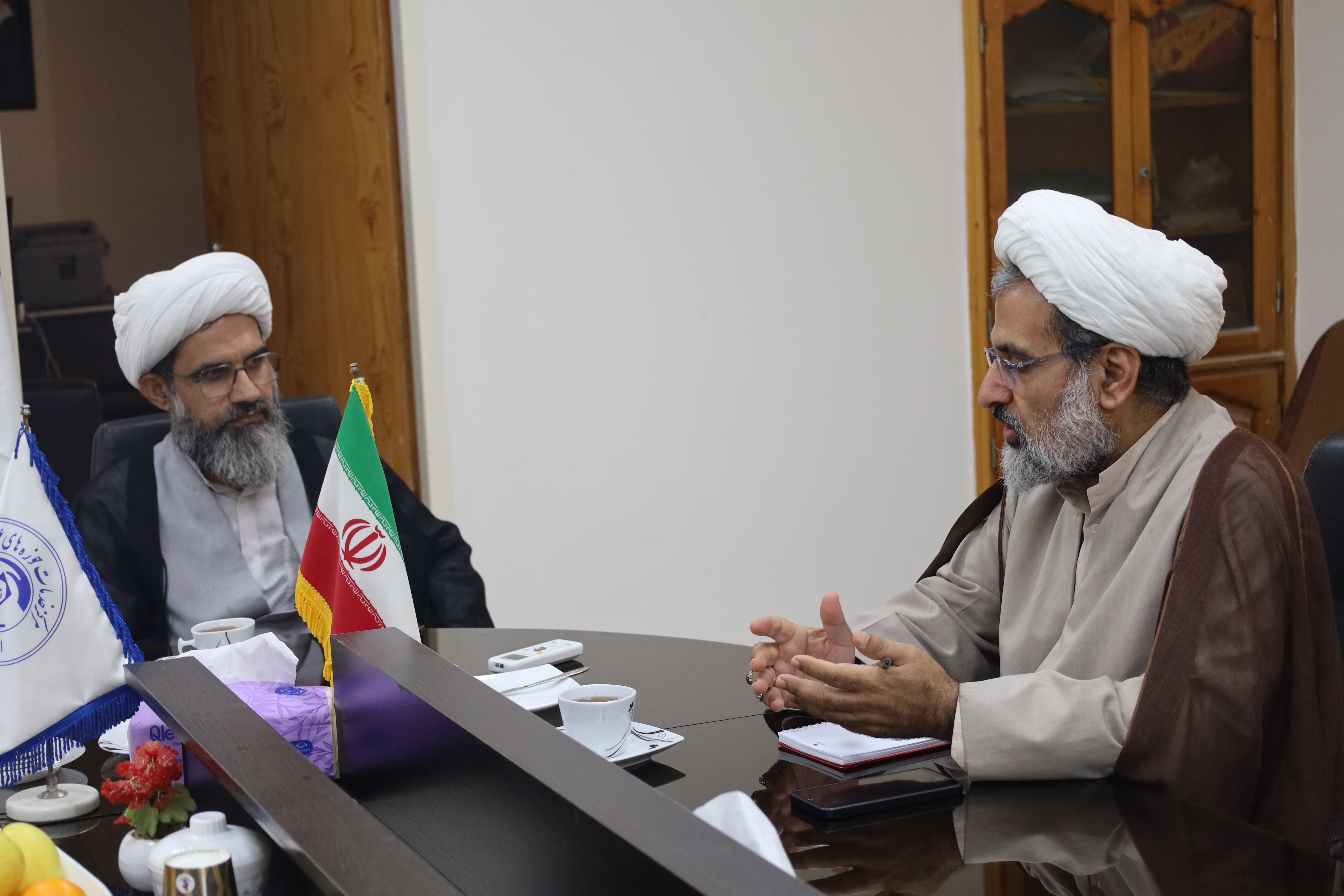 آمادهباش روحانیون هرمزگانی برای یاریرسانی به آسیبدیدگان انفجار اسکله