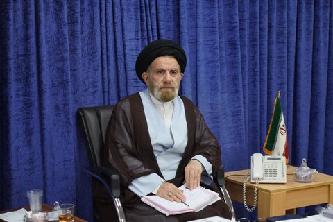 تصاویر جلسه هماهنگی برگزاری ویژه برنامه‌های دهه کرامت در لرستان