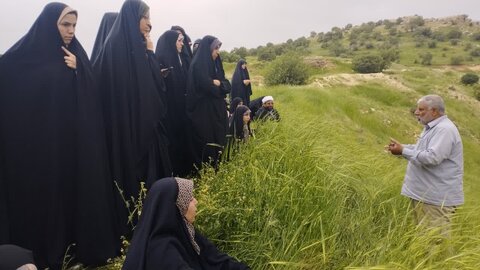 تصاویر/اردوی راهیان نور غرب با حضور کادر و طلاب مدرسه علمیه حضرت زینب (س)آستانه