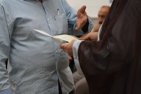 تصاویر ملاقات مردمی با نماینده ولی فقیه در لرستان