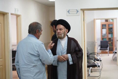 تصاویر ملاقات مردمی با نماینده ولی فقیه در لرستان