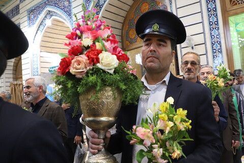 تصاویر/  آیین خطبه‌خوانی حرم حضرت معصومه (س) با حضور مداحان اهل‌بیت(ع)