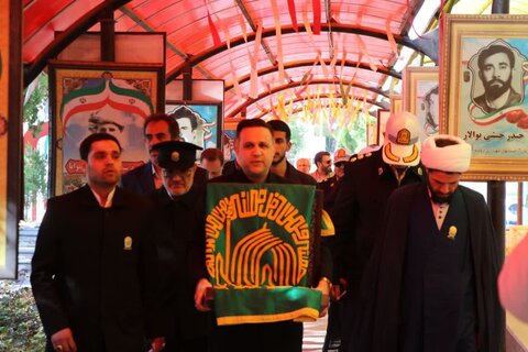 تصاویر/ حضور کاروان زیر سایه خورشید در مزار شهدای ارومیه