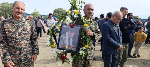 تصاویر مراسم تشییع و خاکسپاری مدافع حرم امیرنصرت پیری در کوهدشت