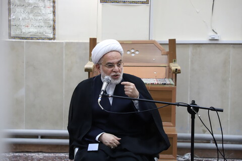 تصاویر/جلسه اخلاق نماینده ولی فقیه در حوزه علمیه امام باقر ( ع)کامیاران