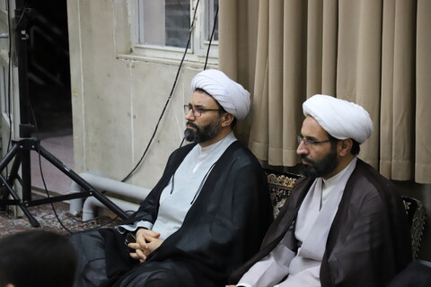 تصاویر/جلسه اخلاق نماینده ولی فقیه در حوزه علمیه امام باقر ( ع)کامیاران