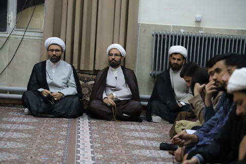 تصاویر/جلسه اخلاق نماینده ولی فقیه در حوزه علمیه امام باقر ( ع)کامیاران