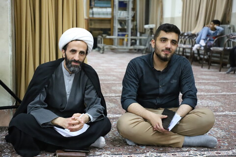 تصاویر/جلسه اخلاق نماینده ولی فقیه در حوزه علمیه امام باقر ( ع)کامیاران